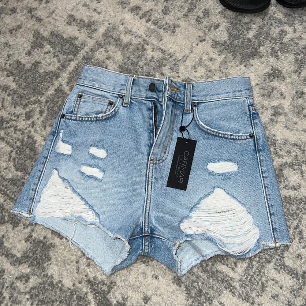 NWT carman distressed shorts